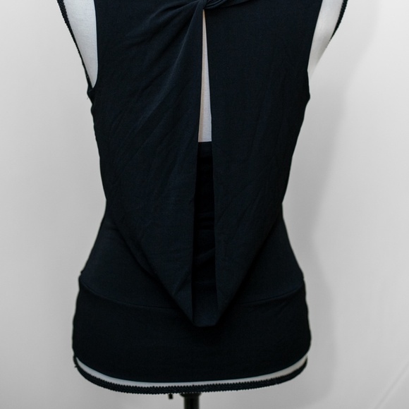 Cache Small | Dressy Fitted Tank Top | Open Back and Chain Link Detailed Straps - Picture 5 of 5